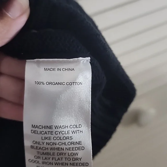 Black Quince 100% Cotton Sweater - Picture 3 of 3